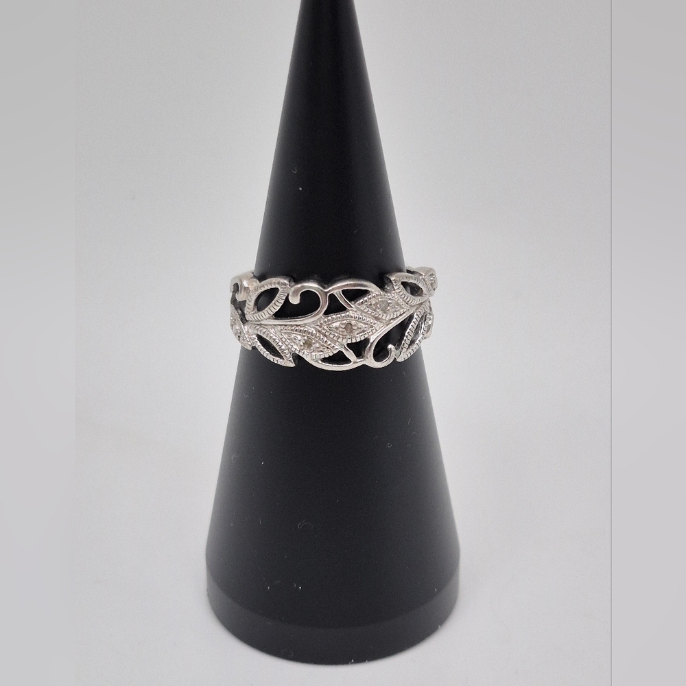 GORGEOUS "925 RJ" Graziano 3 diamond, Marcasites, & Filigree. Size 8.